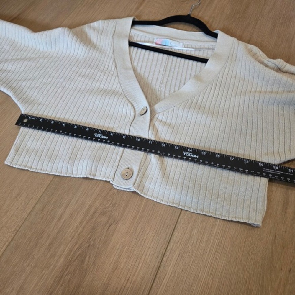 Free People FP Beach Ribbed Cropped Cardigan Sweater Beige Large Balloon Sleeve - Picture 9 of 12